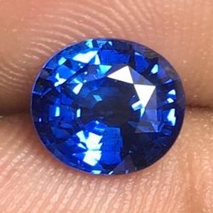 1.95 ctw Blue Sapphire